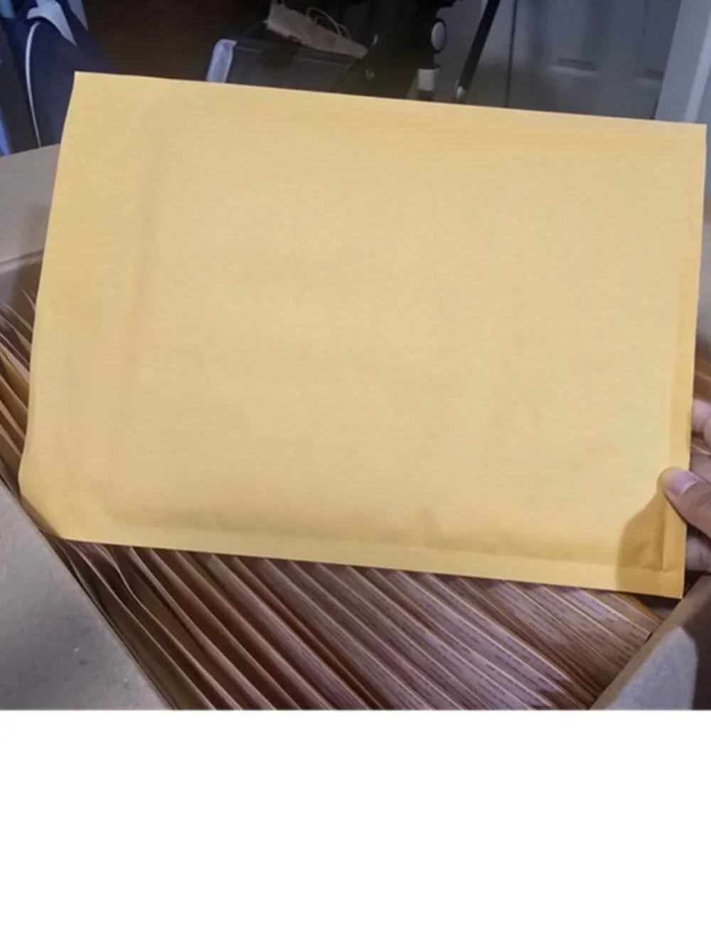 Eco-lite Kraft Self Seal Padded Bubble Mailers Case of 100 8.5